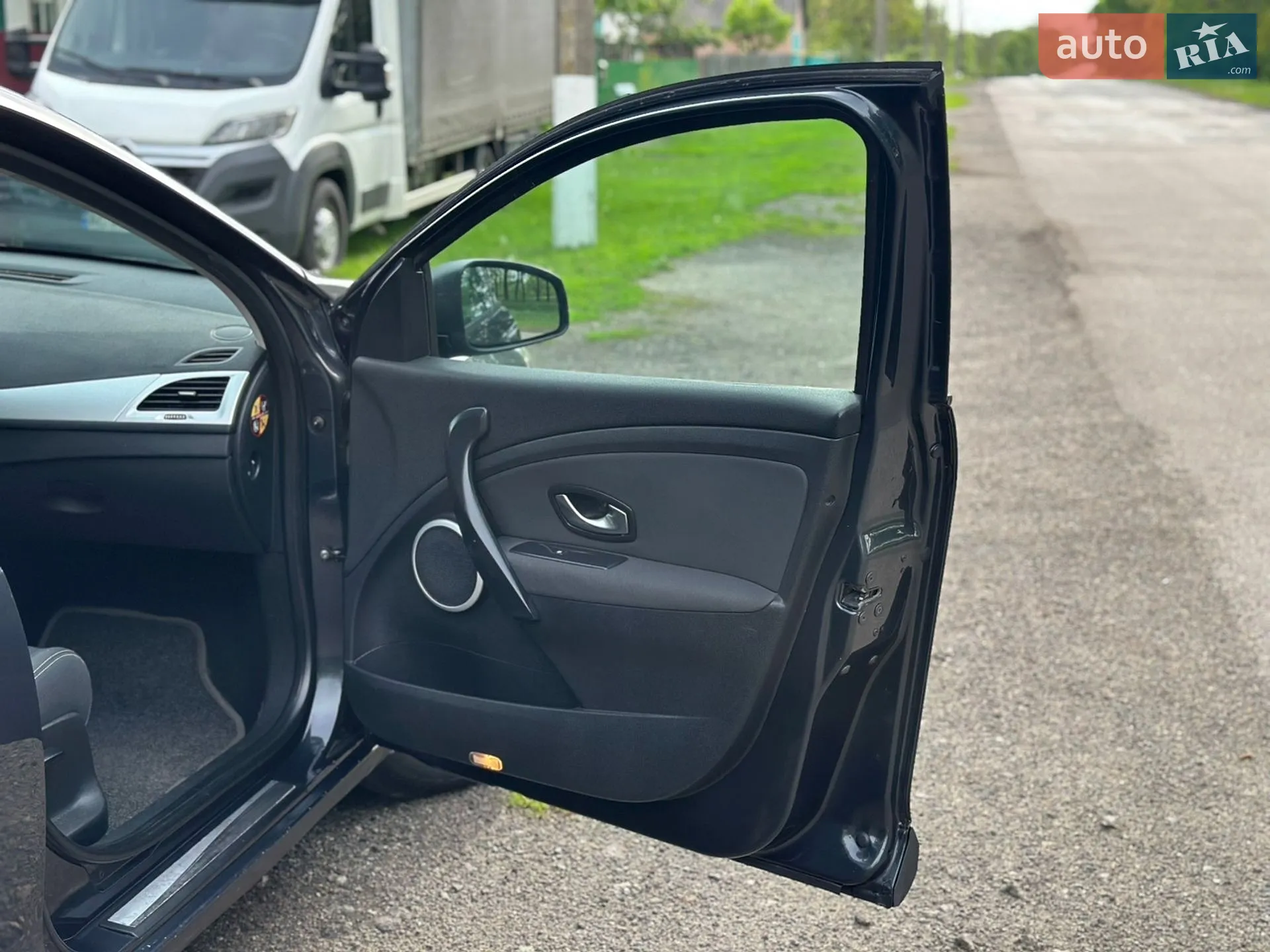 2010 Renault Megane - мініатюра 14