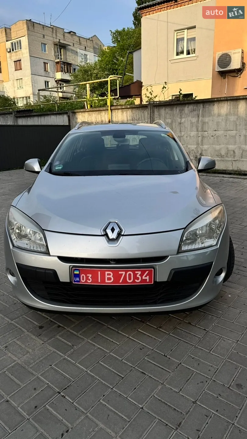2010 Renault Megane - мініатюра 3