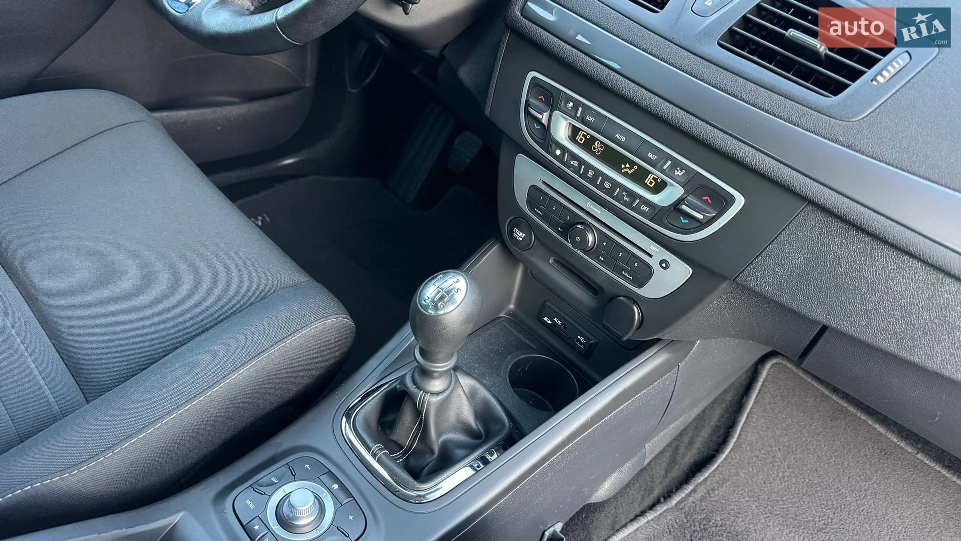 2015 Renault Megane - мініатюра 90