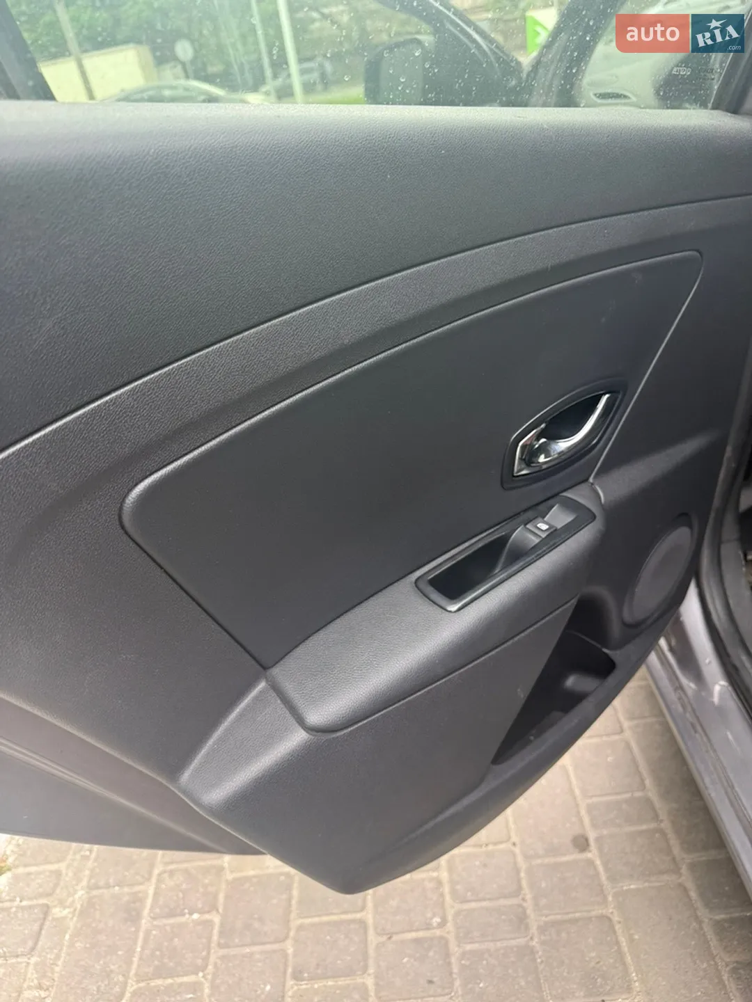 2012 Renault Megane - мініатюра 12