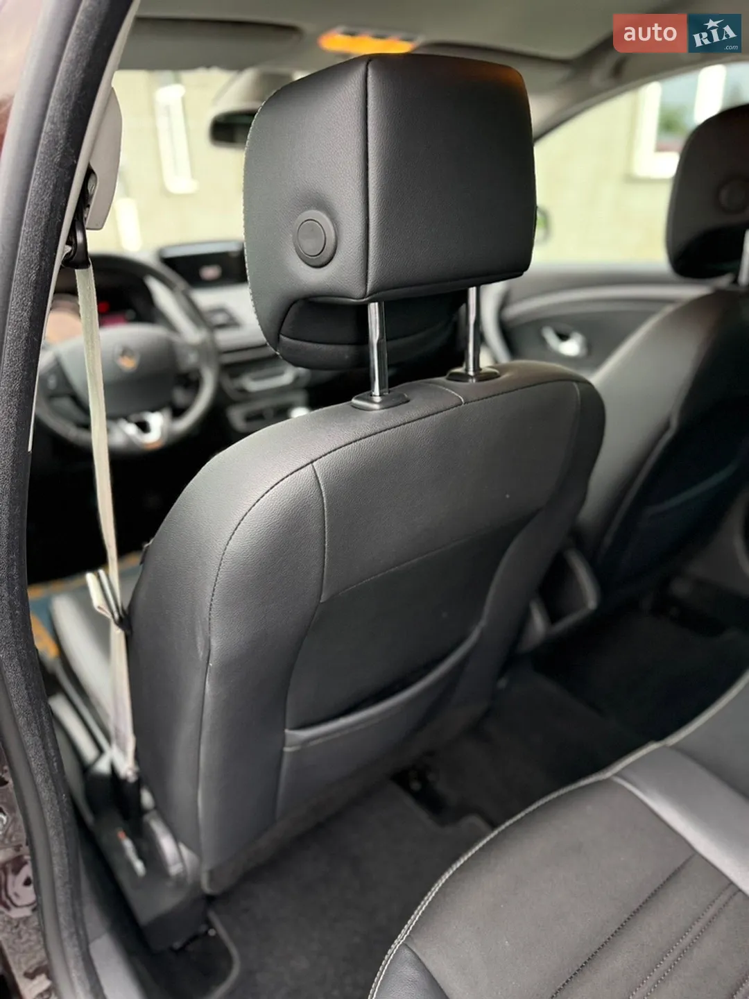 2015 Renault Megane - мініатюра 122