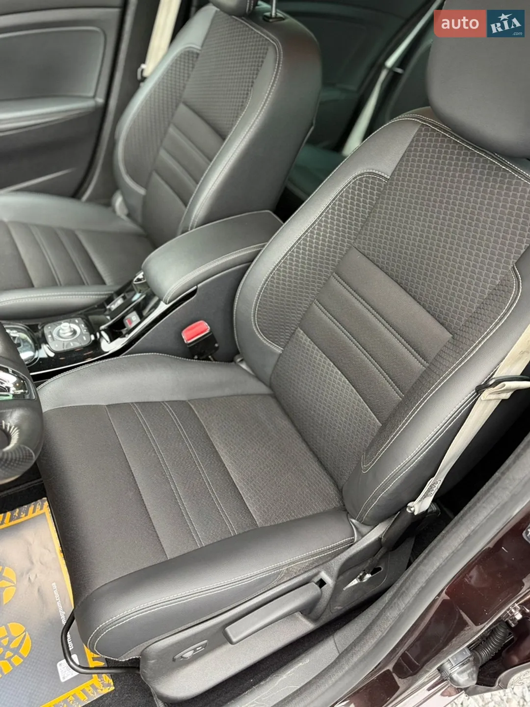 2015 Renault Megane - мініатюра 137