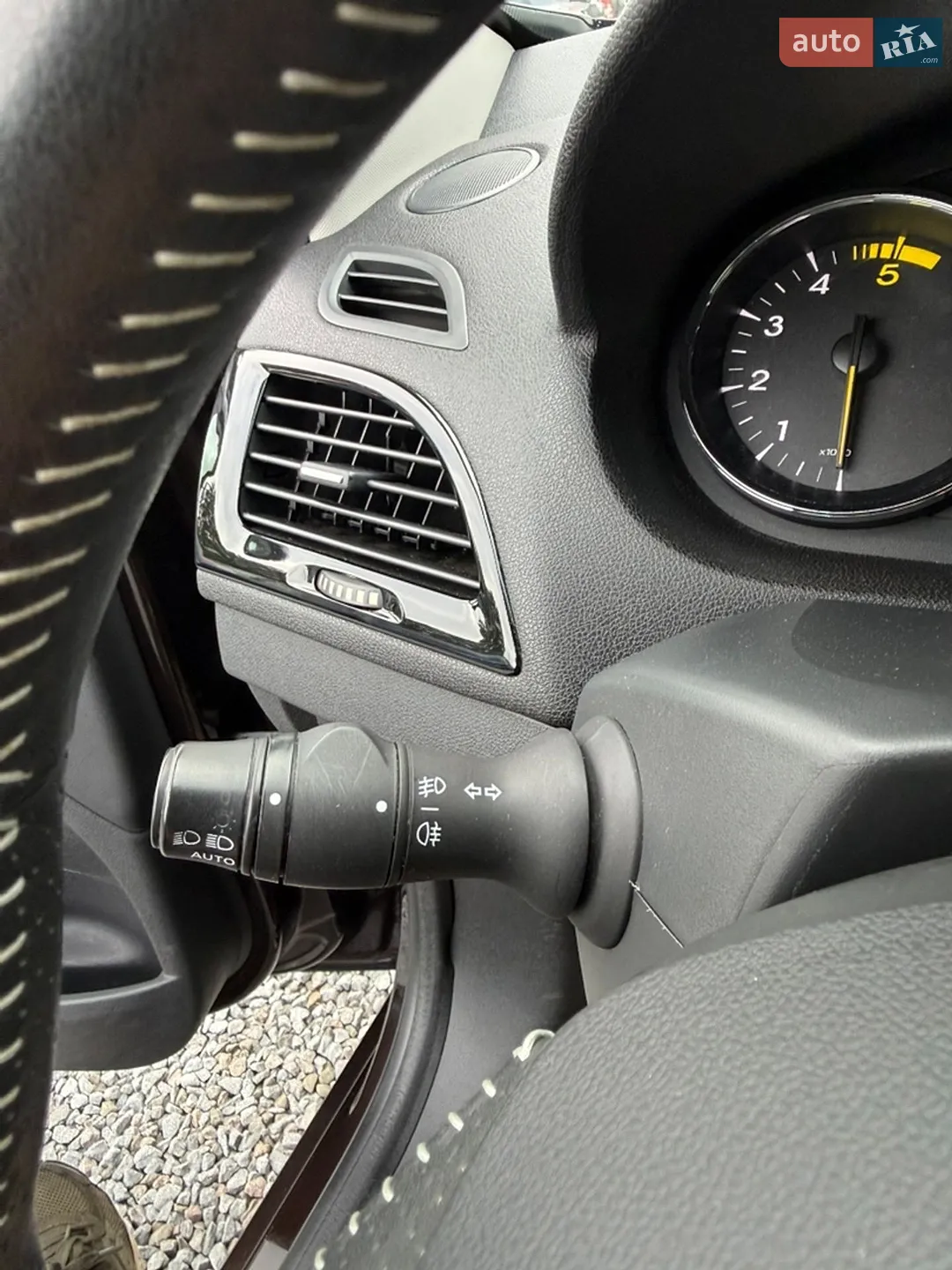 2015 Renault Megane - мініатюра 147