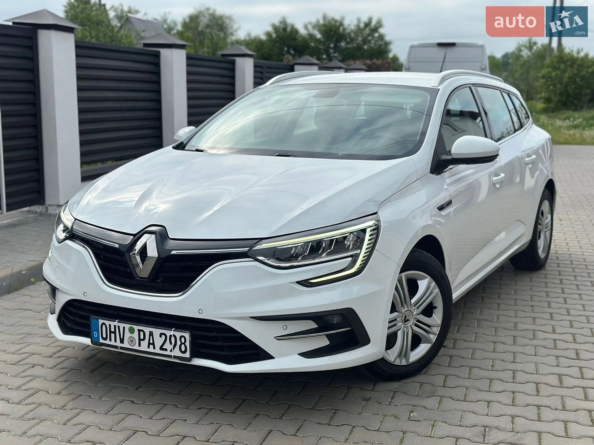 2021 Renault Megane - фото 1