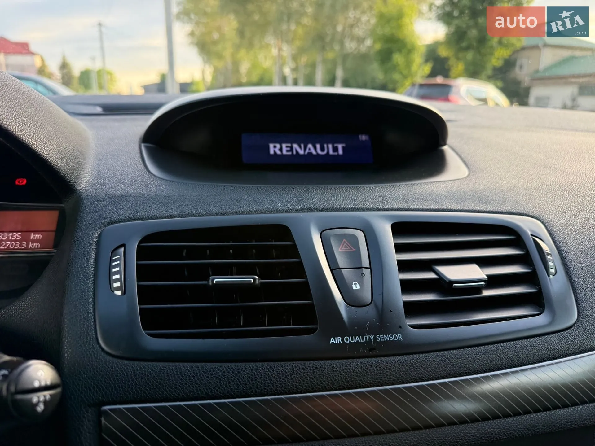 2012 Renault Megane - мініатюра 23
