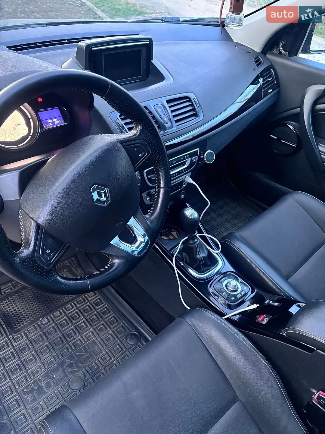 2013 Renault Megane - мініатюра 12