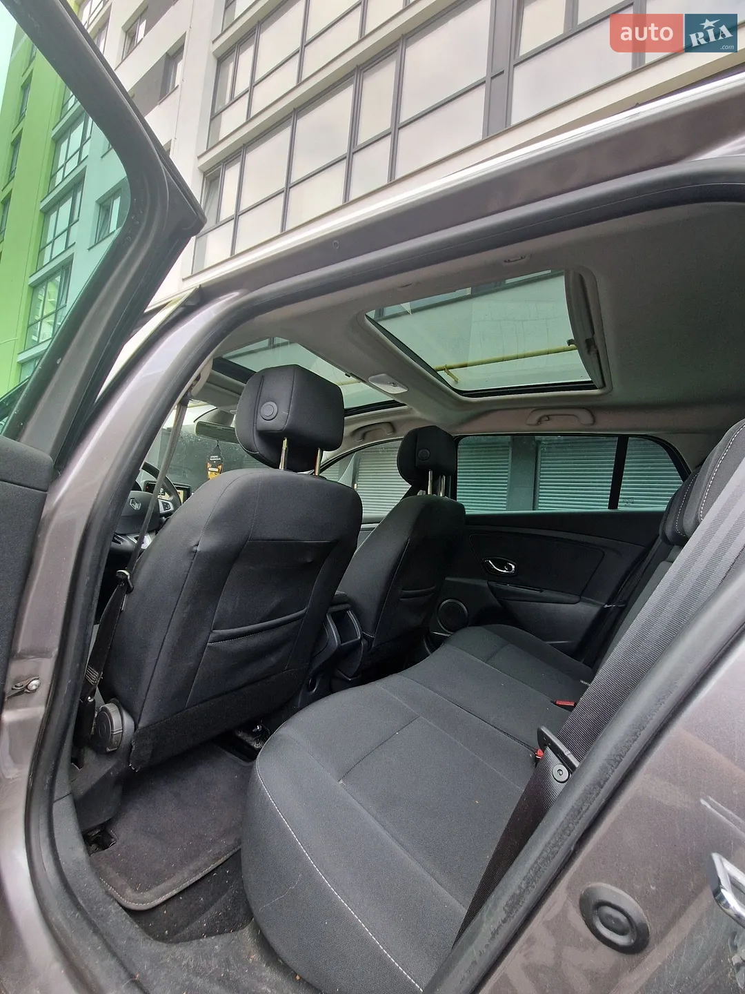 2012 Renault Megane - мініатюра 16