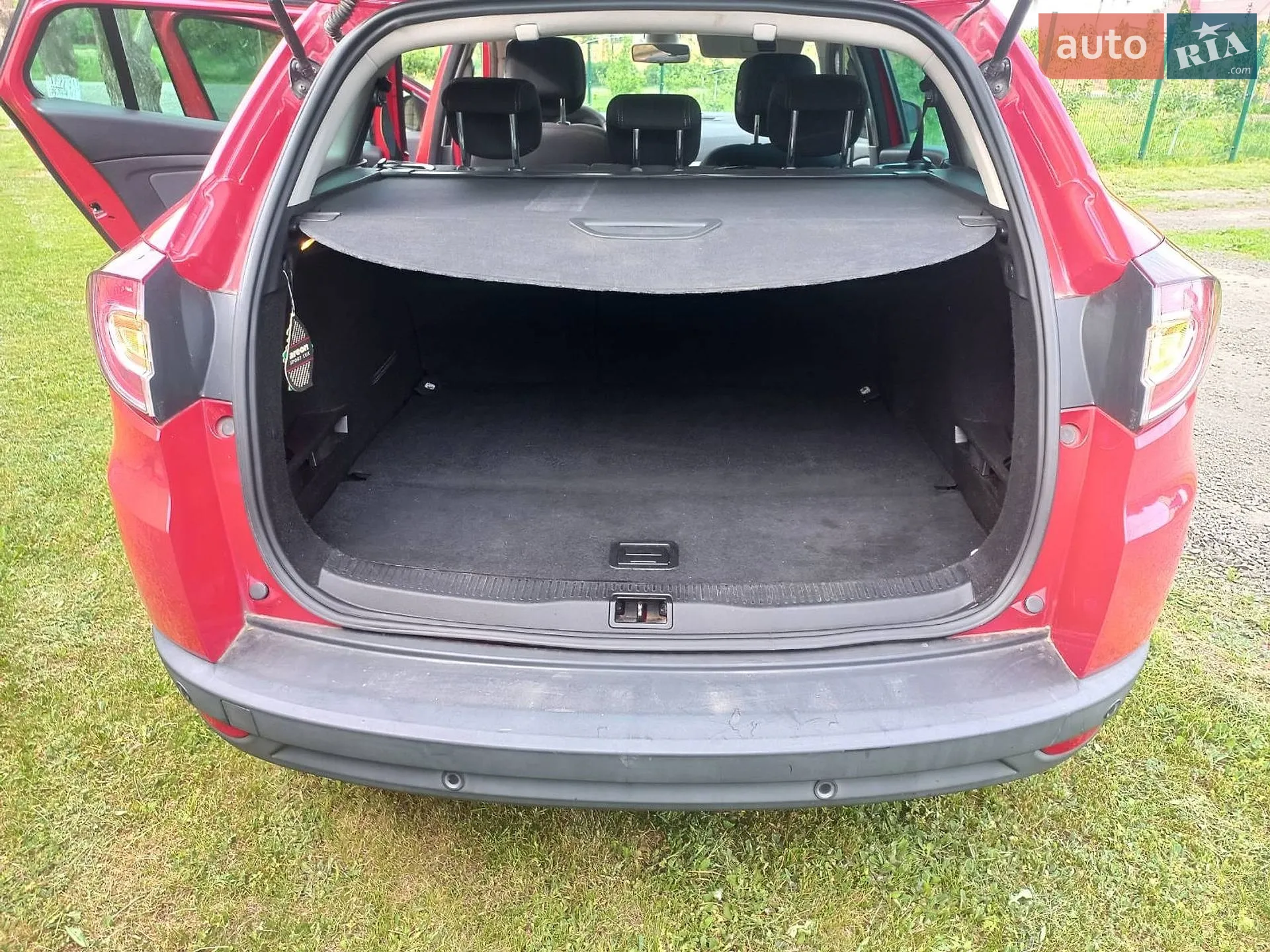 2010 Renault Megane - мініатюра 28