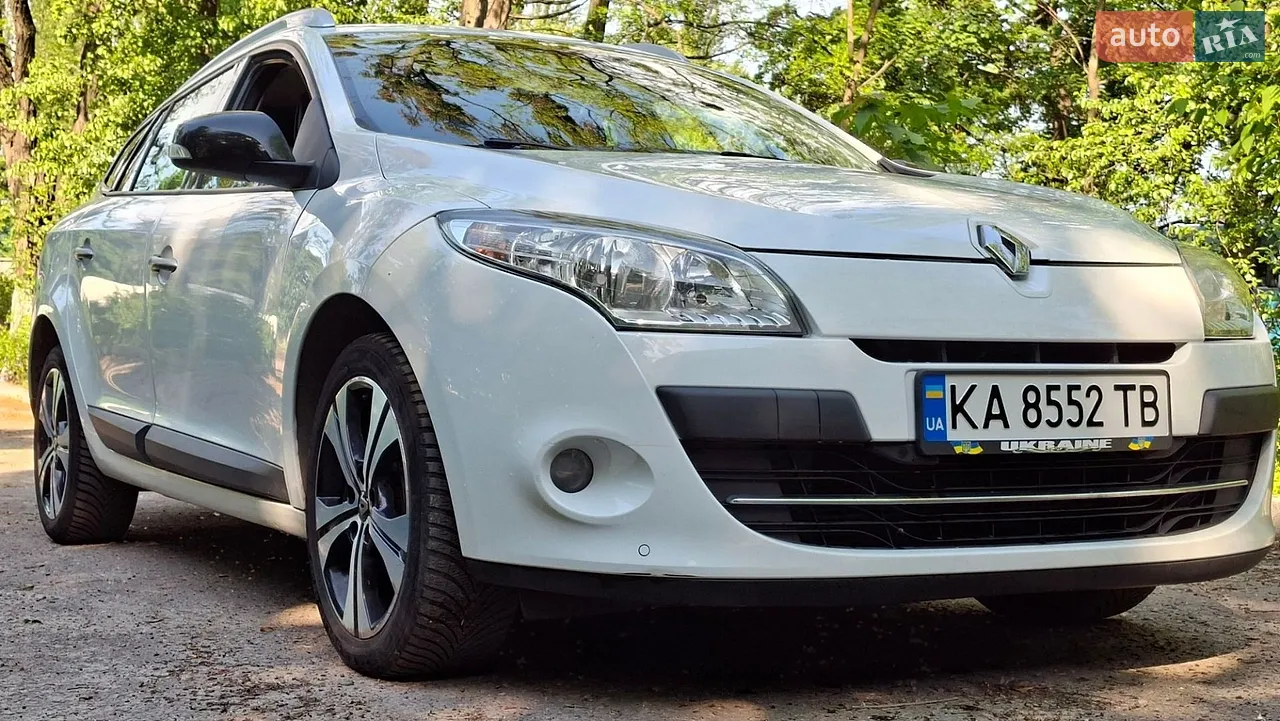 2011 Renault Megane - мініатюра 27