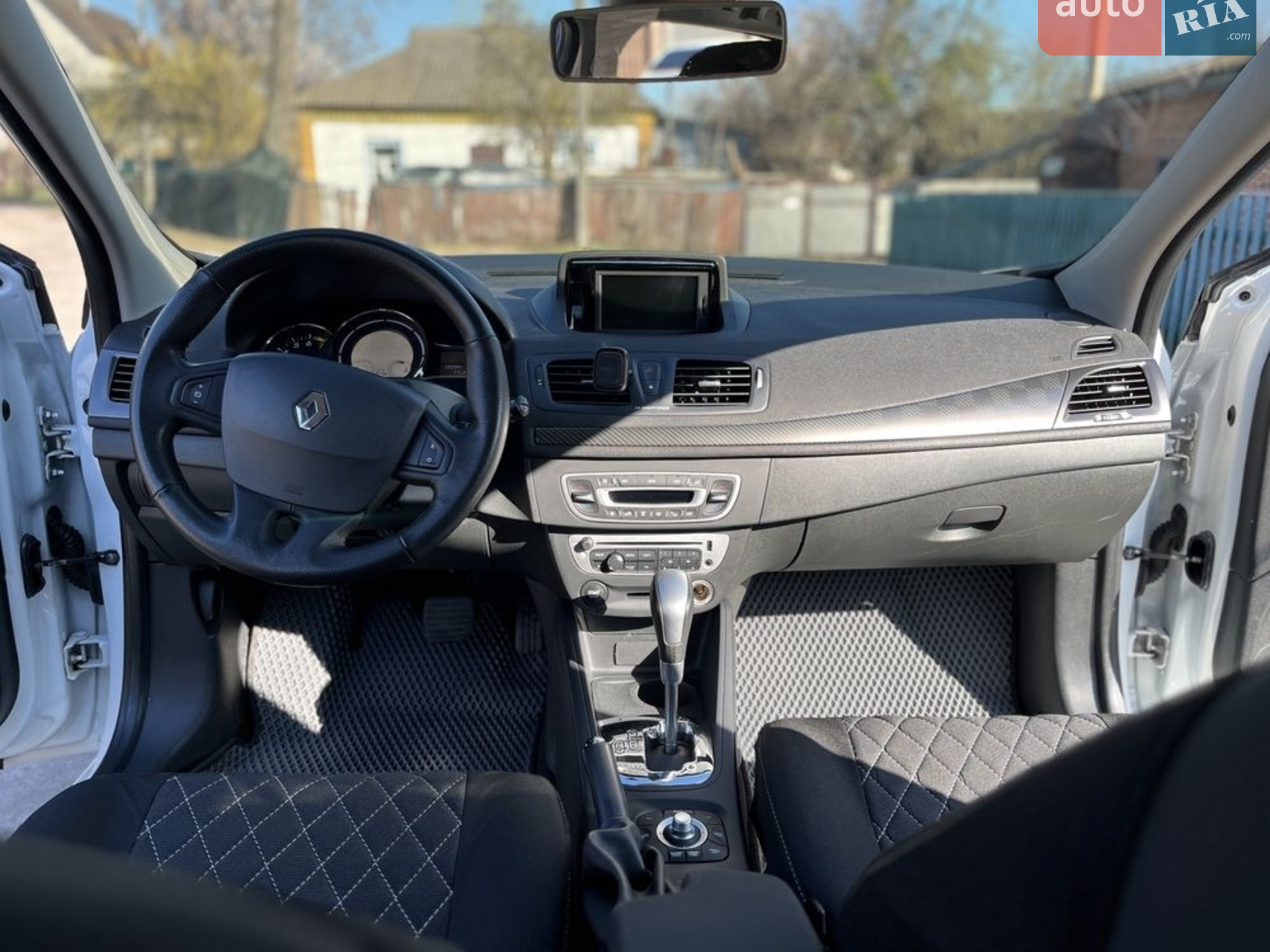 2012 Renault Megane - мініатюра 9