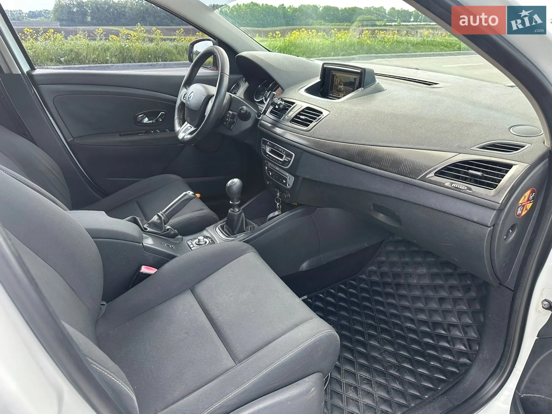 2012 Renault Megane - мініатюра 12