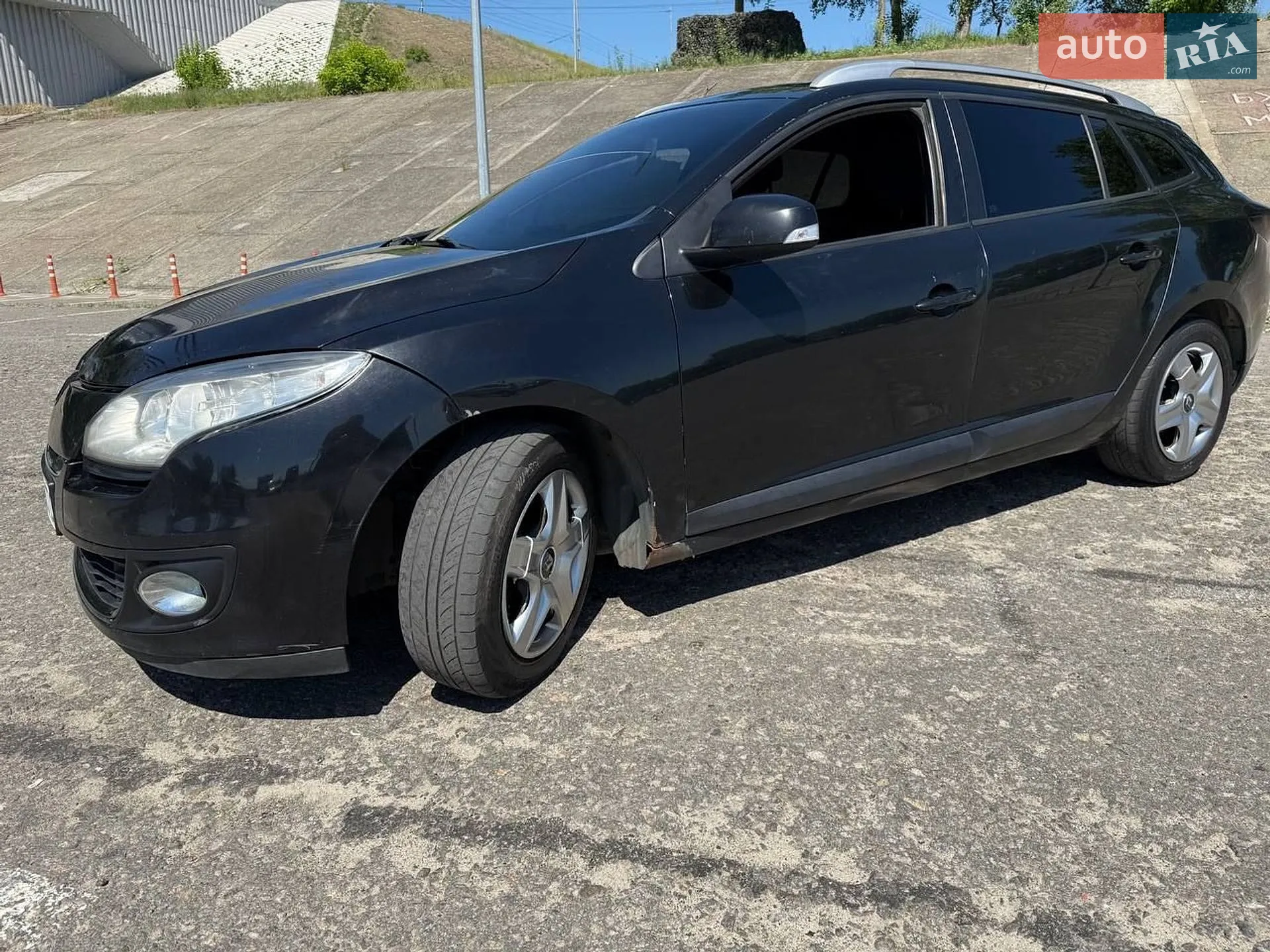 2013 Renault Megane - мініатюра 12