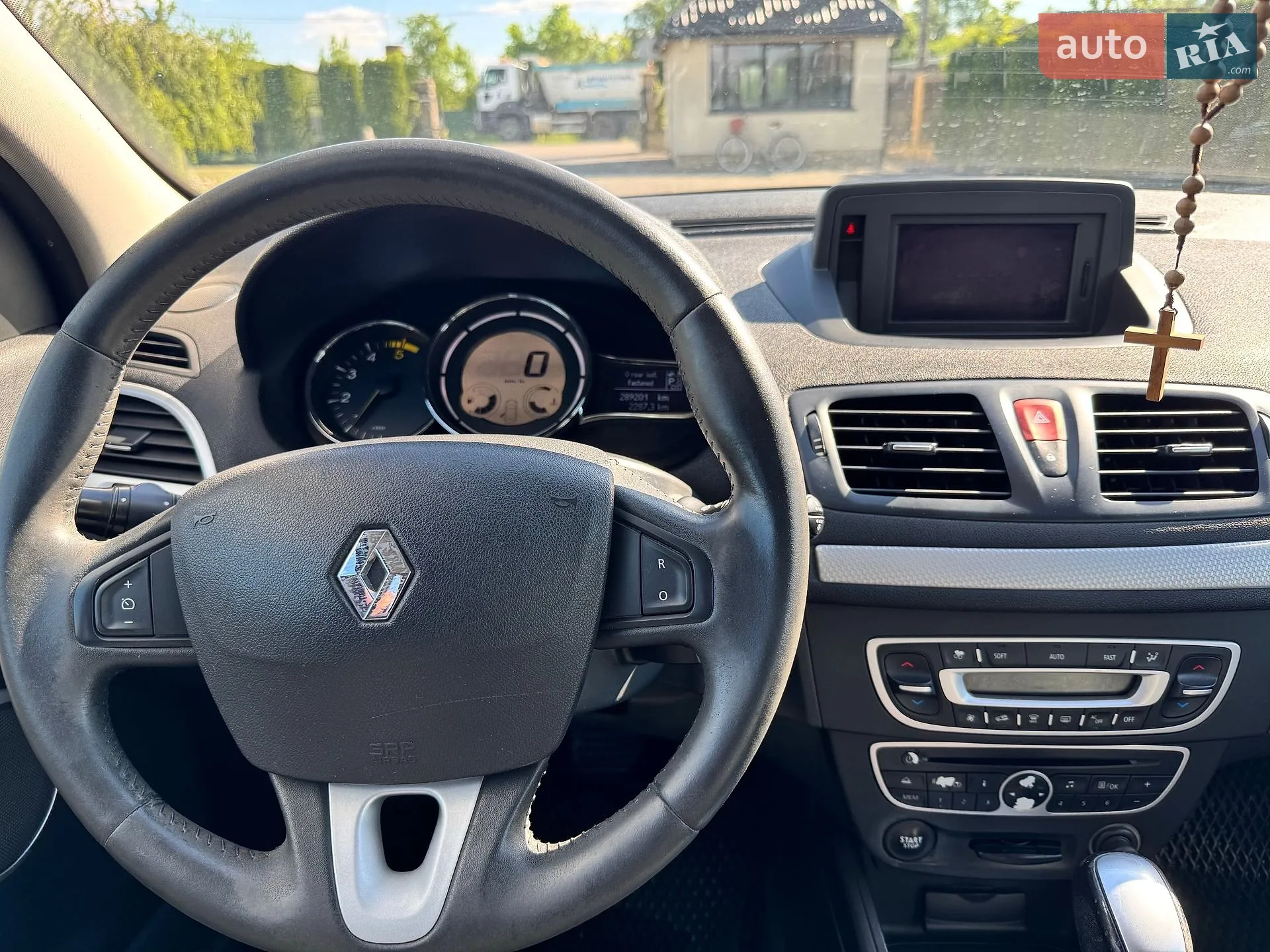2010 Renault Megane - мініатюра 11