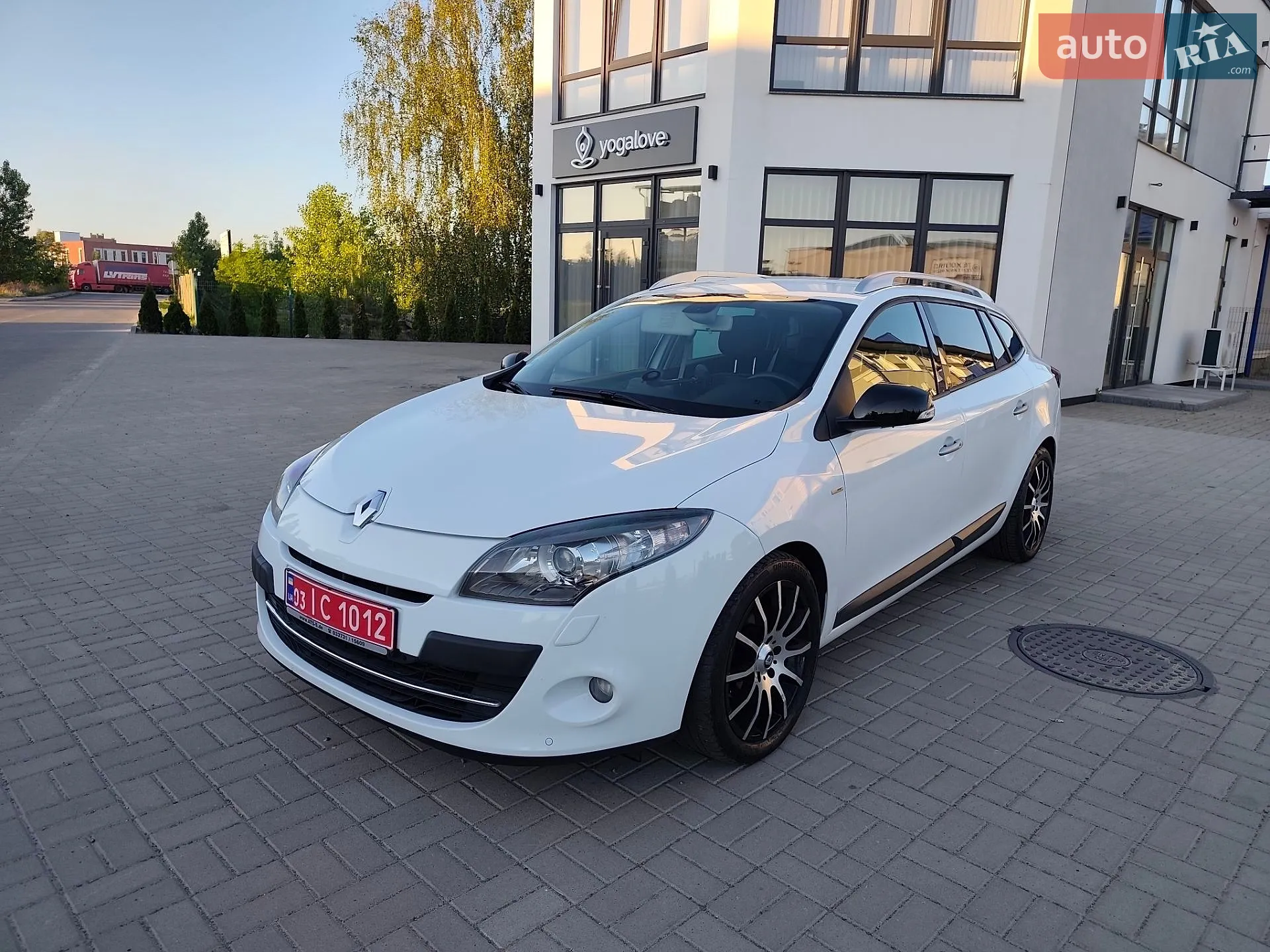 2012 Renault Megane - фото 1