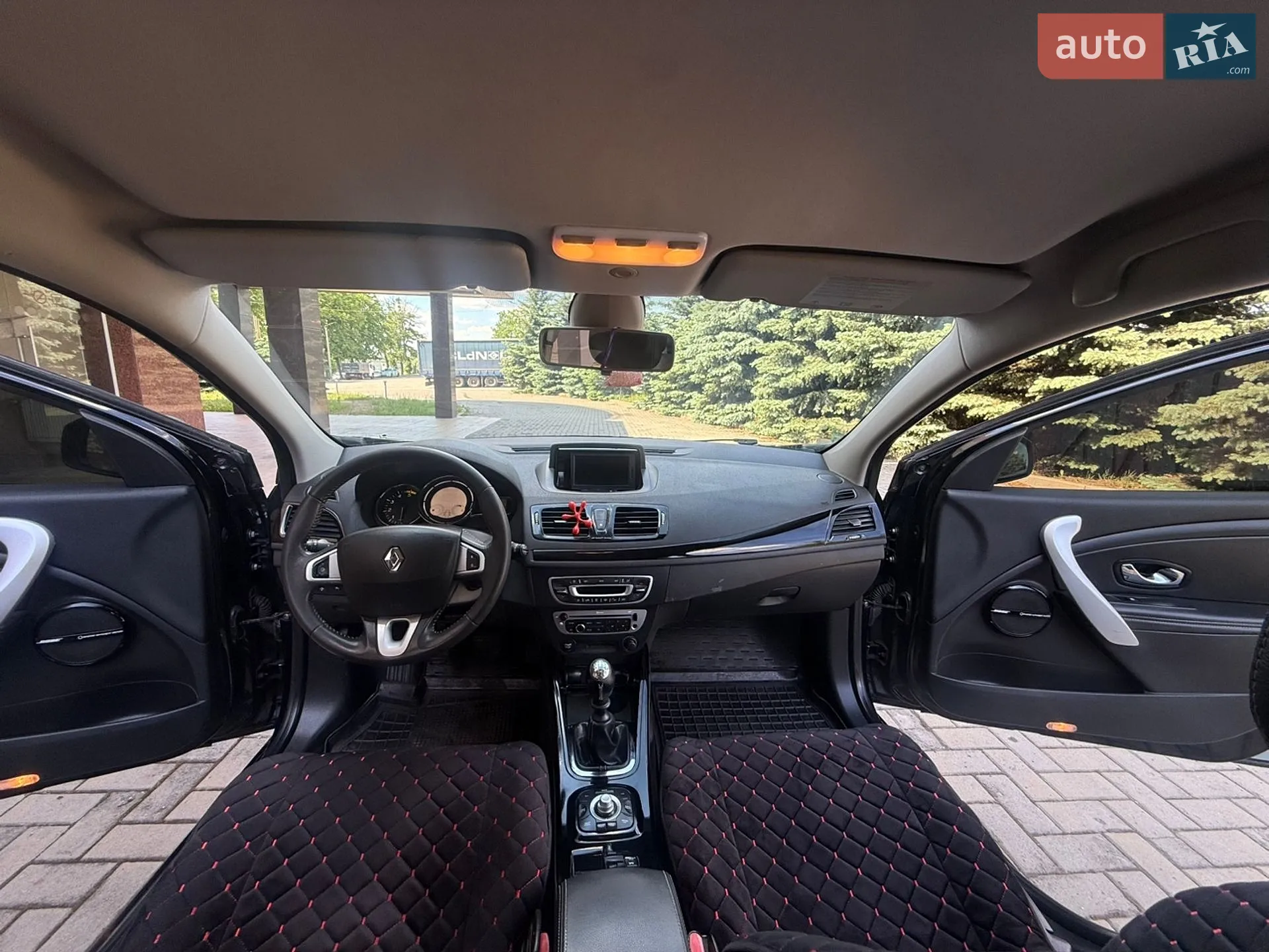 2012 Renault Megane - мініатюра 10