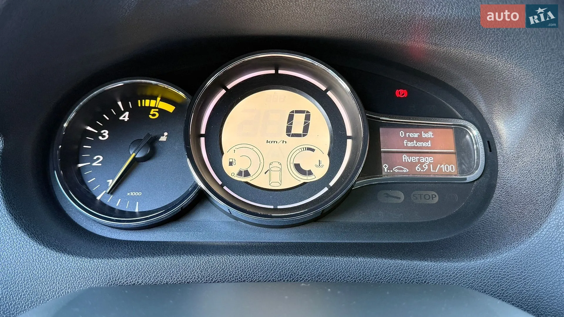 2012 Renault Megane - мініатюра 34