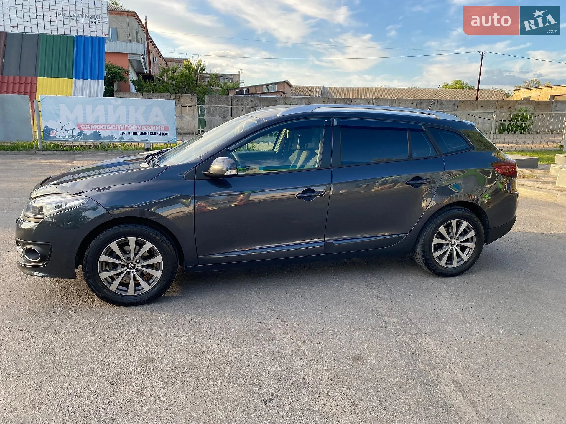 2014 Renault Megane - мініатюра 9