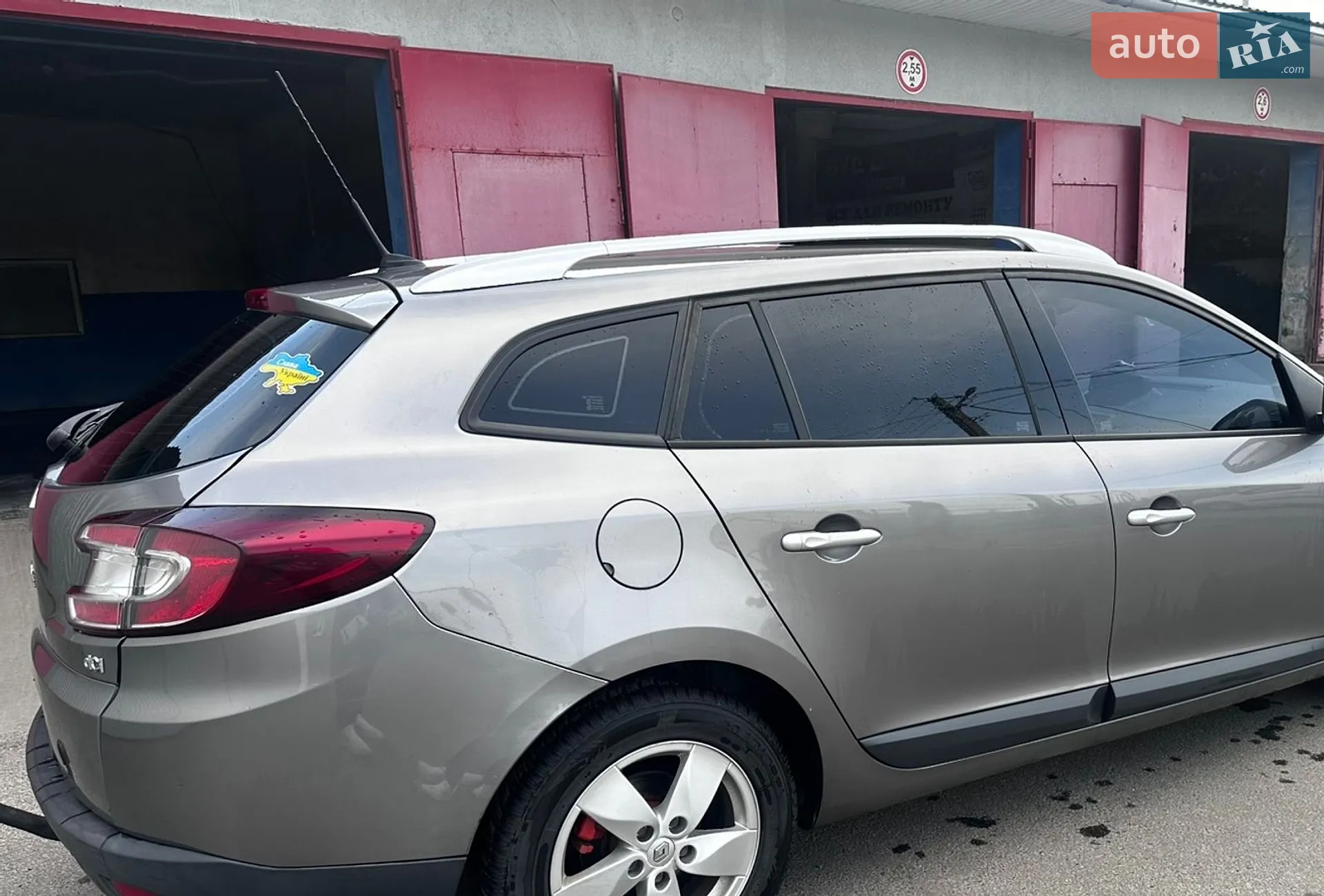 Renault Megane 2010 VIN VF1KZ1G0643928890 фото оголошення 5 з 11