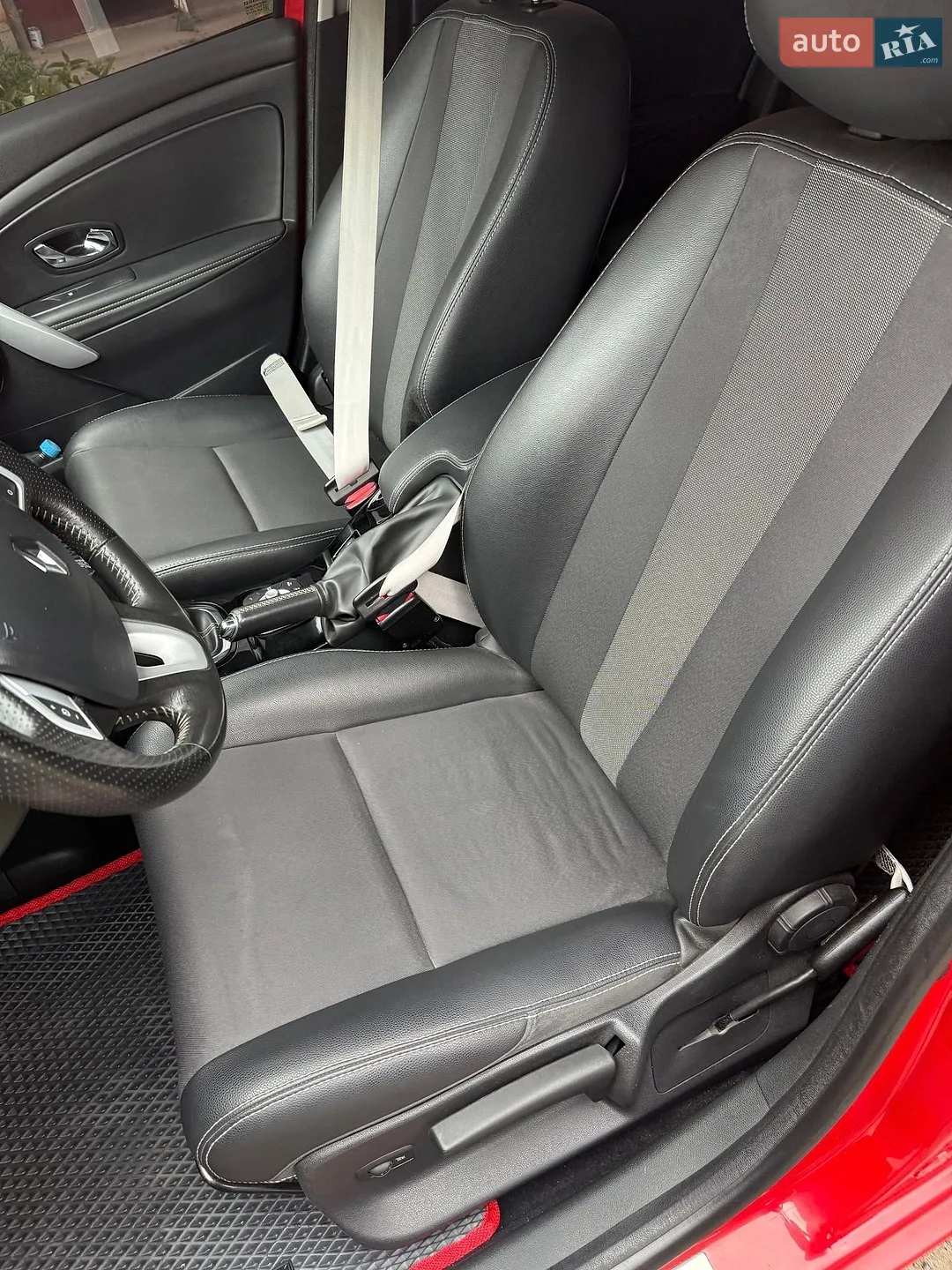 2012 Renault Megane - мініатюра 17