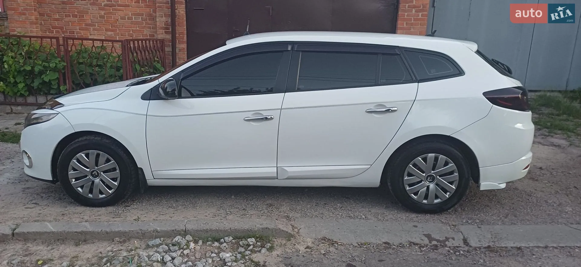 2010 Renault Megane - мініатюра 7