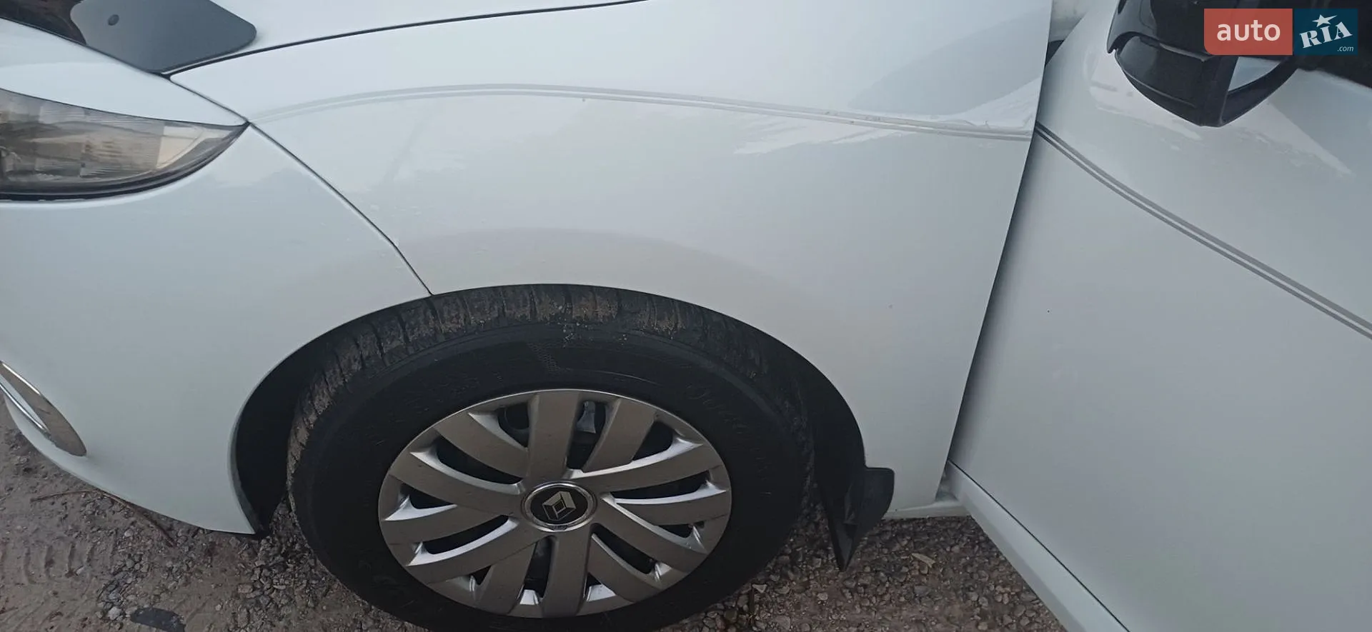 2010 Renault Megane - мініатюра 11