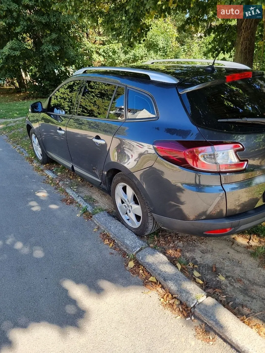 2010 Renault Megane - мініатюра 3