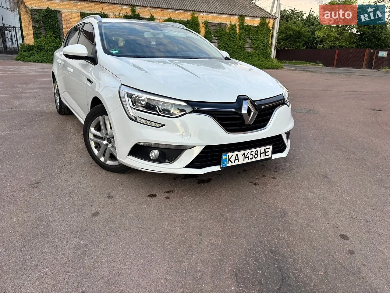 2017 Renault Megane - мініатюра 10