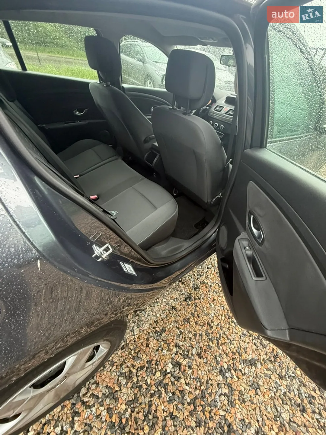 2010 Renault Megane - мініатюра 15