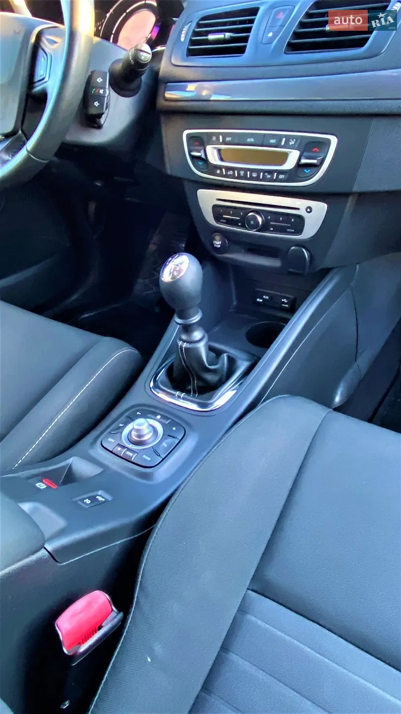 2015 Renault Megane - мініатюра 40