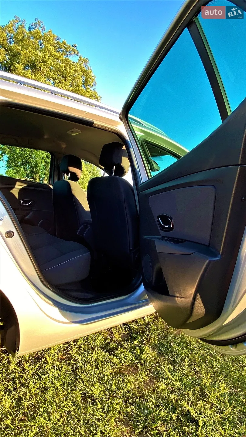 2015 Renault Megane - мініатюра 46