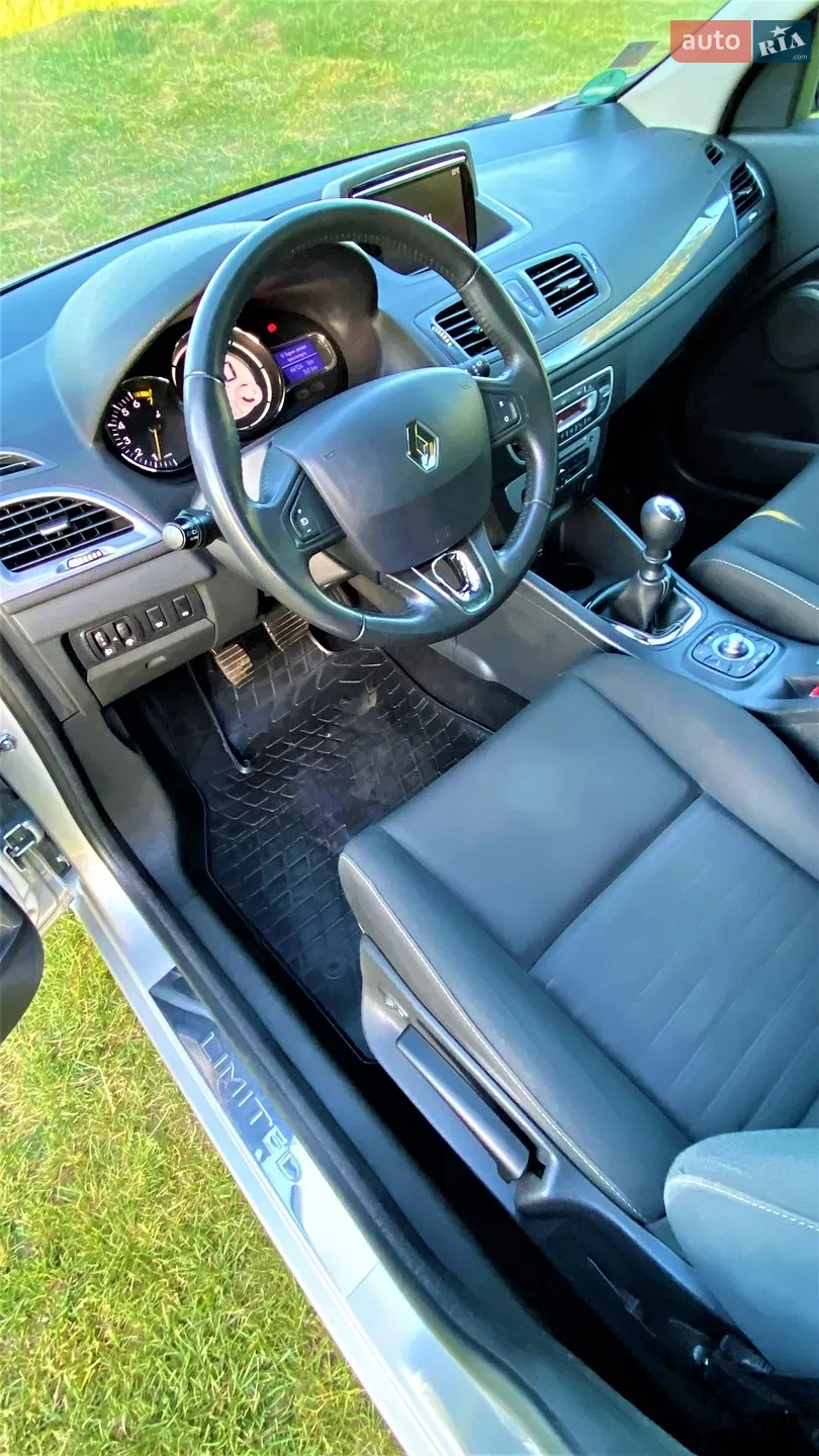 2015 Renault Megane - мініатюра 24