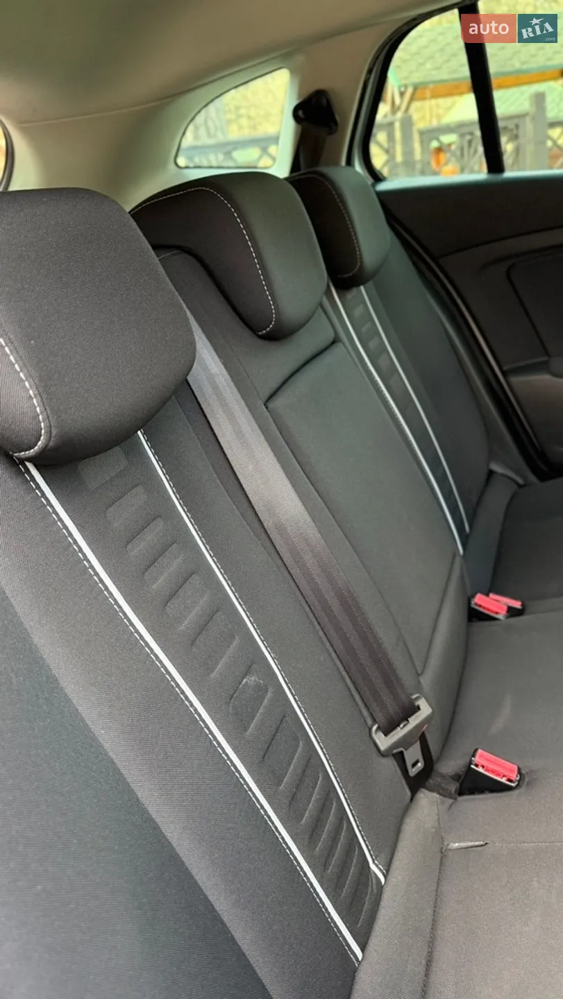 2012 Renault Megane - мініатюра 29
