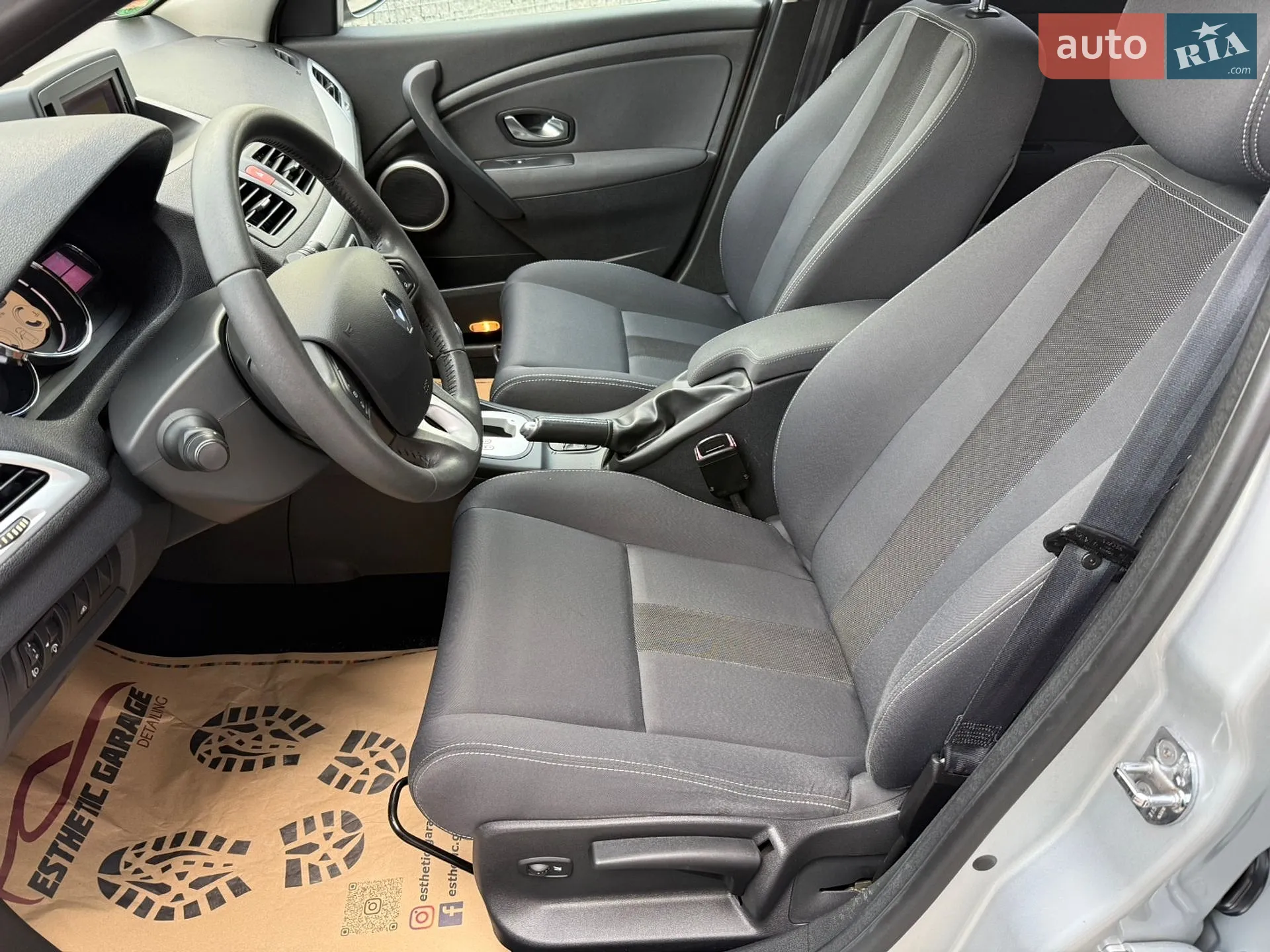 2010 Renault Megane - мініатюра 7