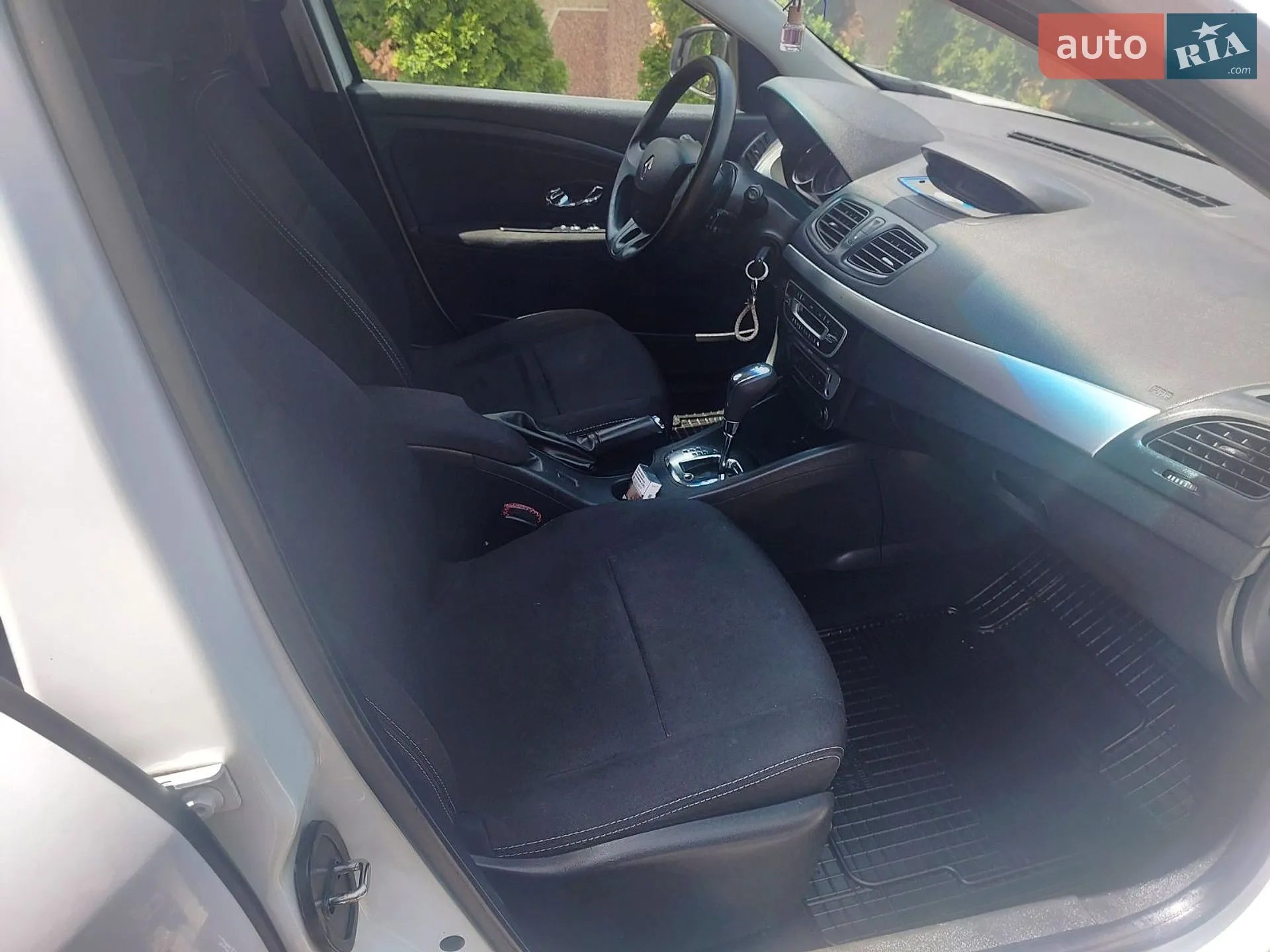 2013 Renault Megane - мініатюра 12