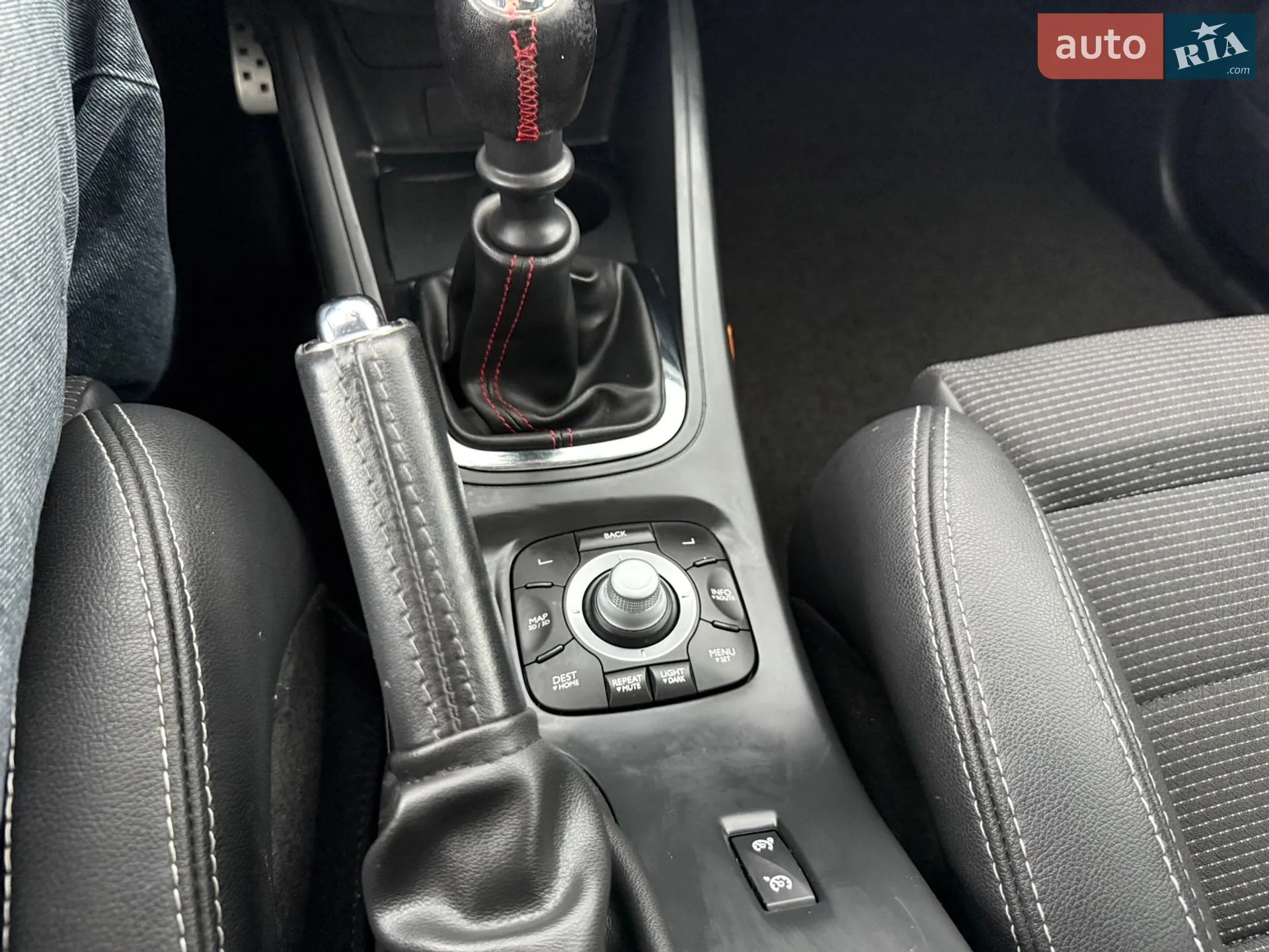 2013 Renault Megane - мініатюра 40