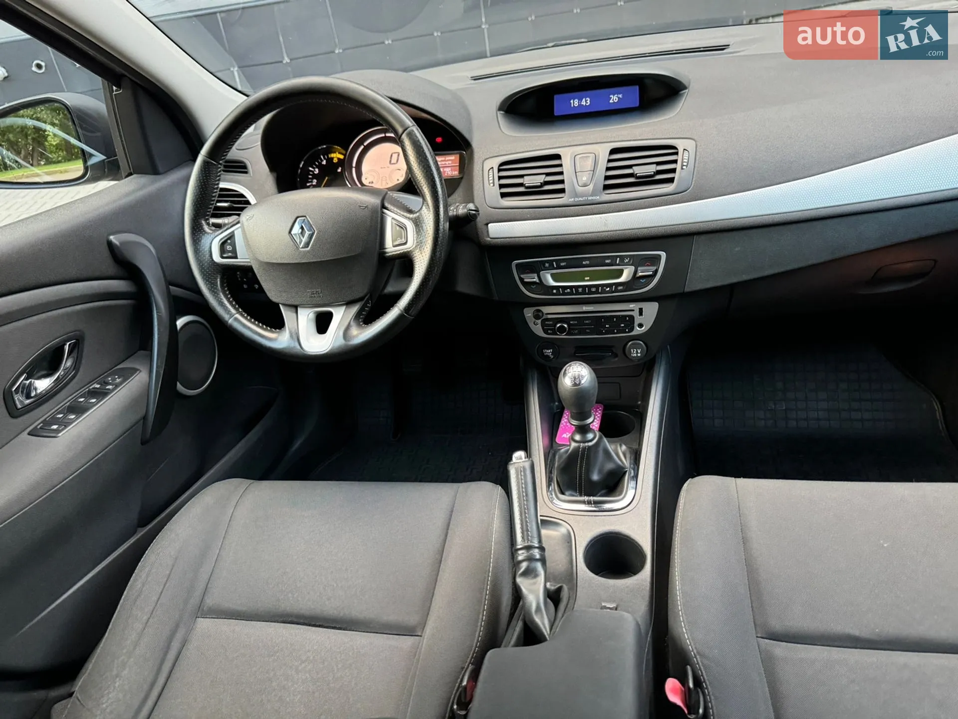 2012 Renault Megane - мініатюра 17