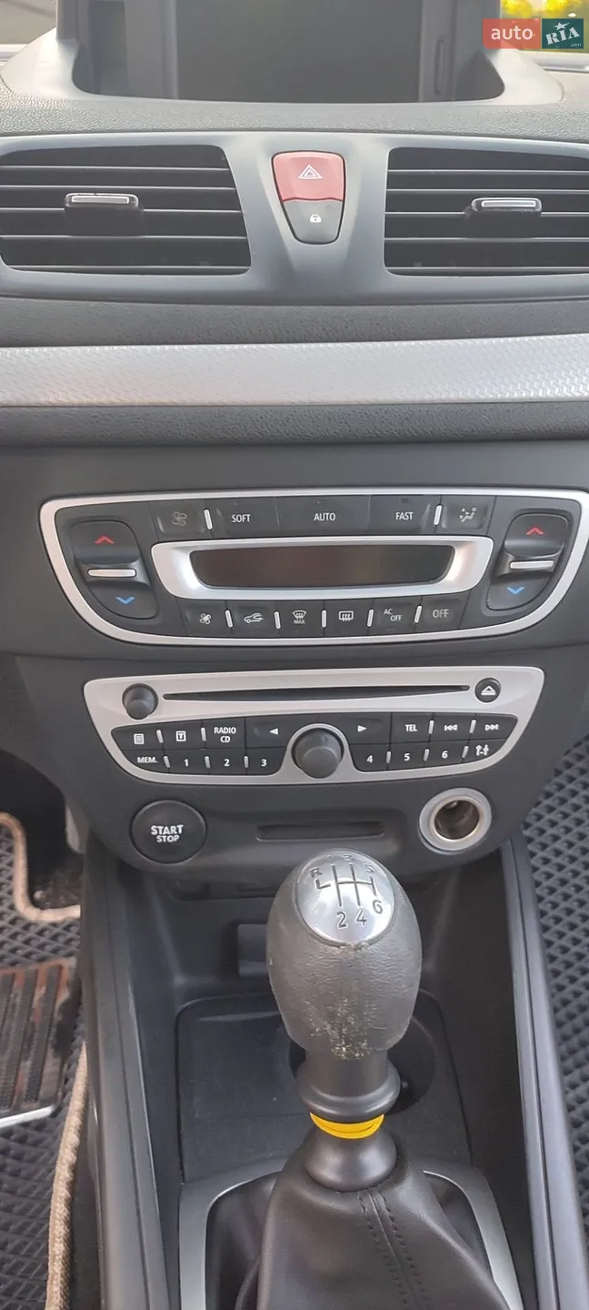 2010 Renault Megane - мініатюра 18