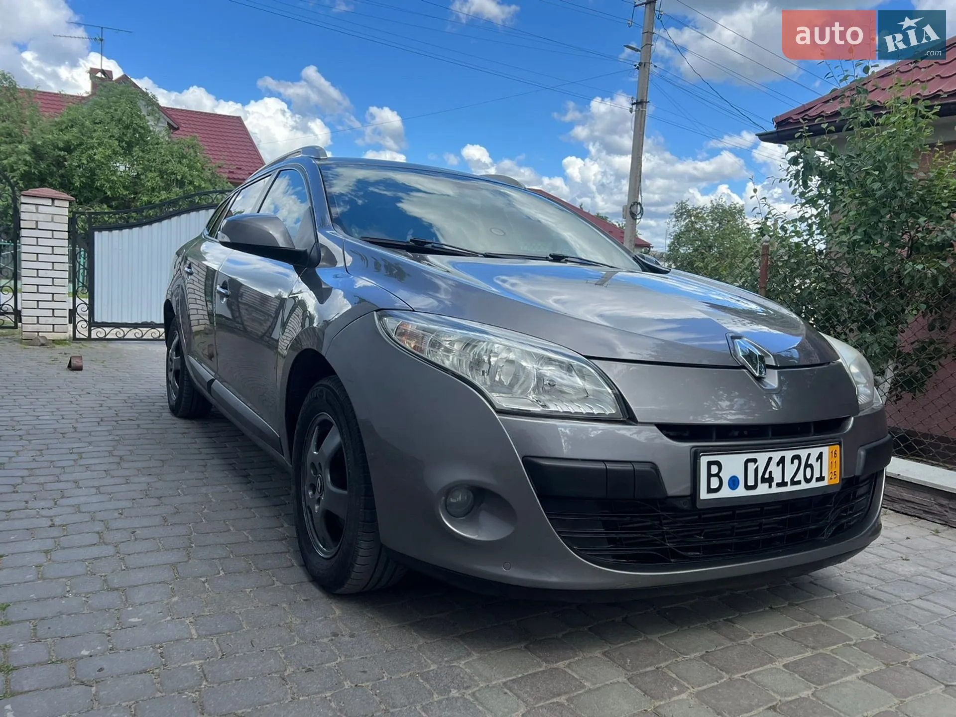 2010 Renault Megane - мініатюра 4