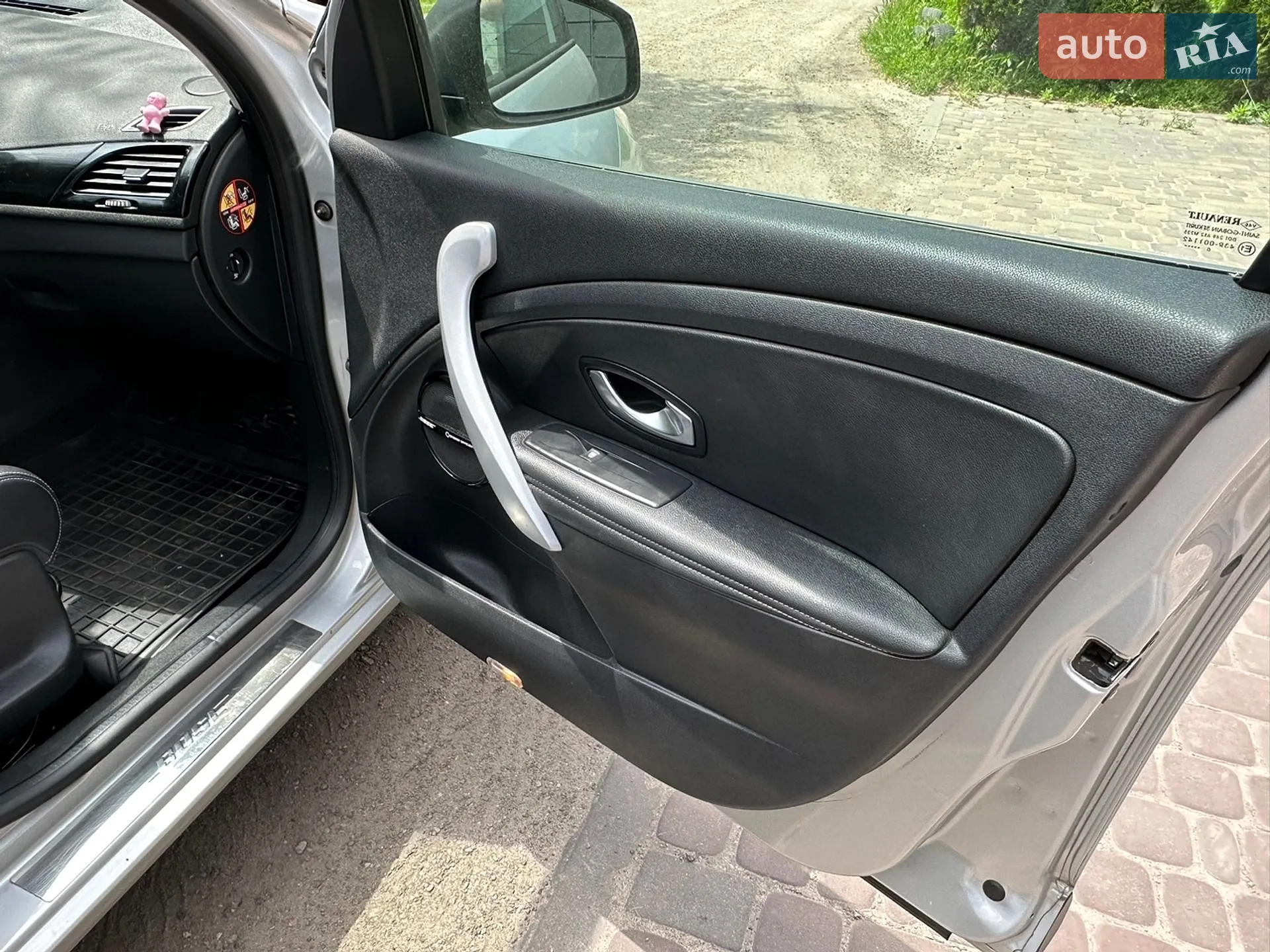 2011 Renault Megane - мініатюра 35