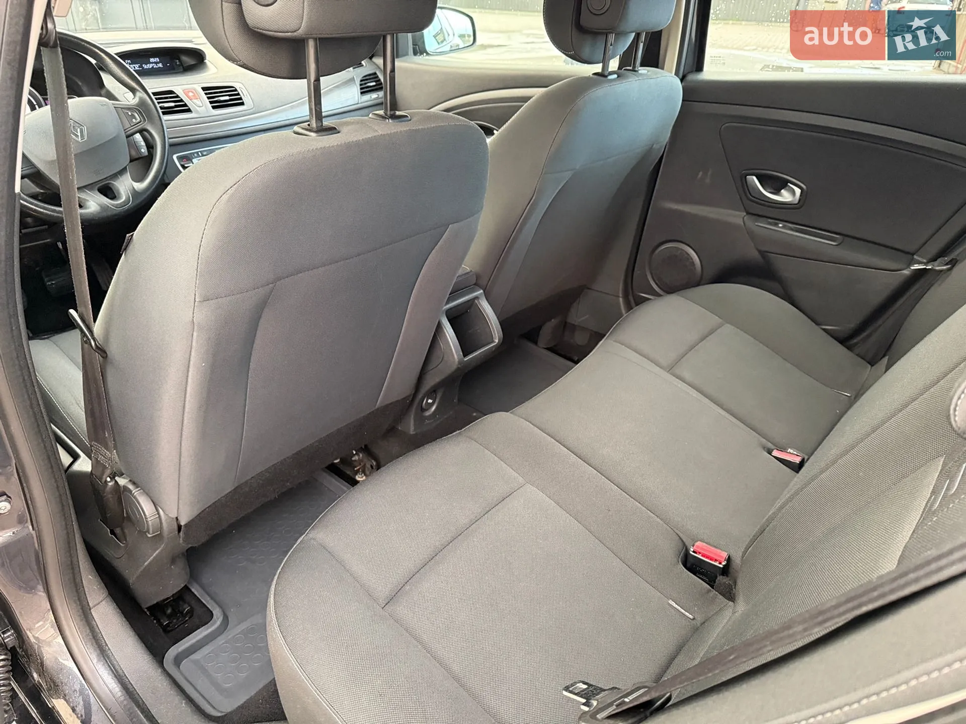 2010 Renault Megane - мініатюра 29