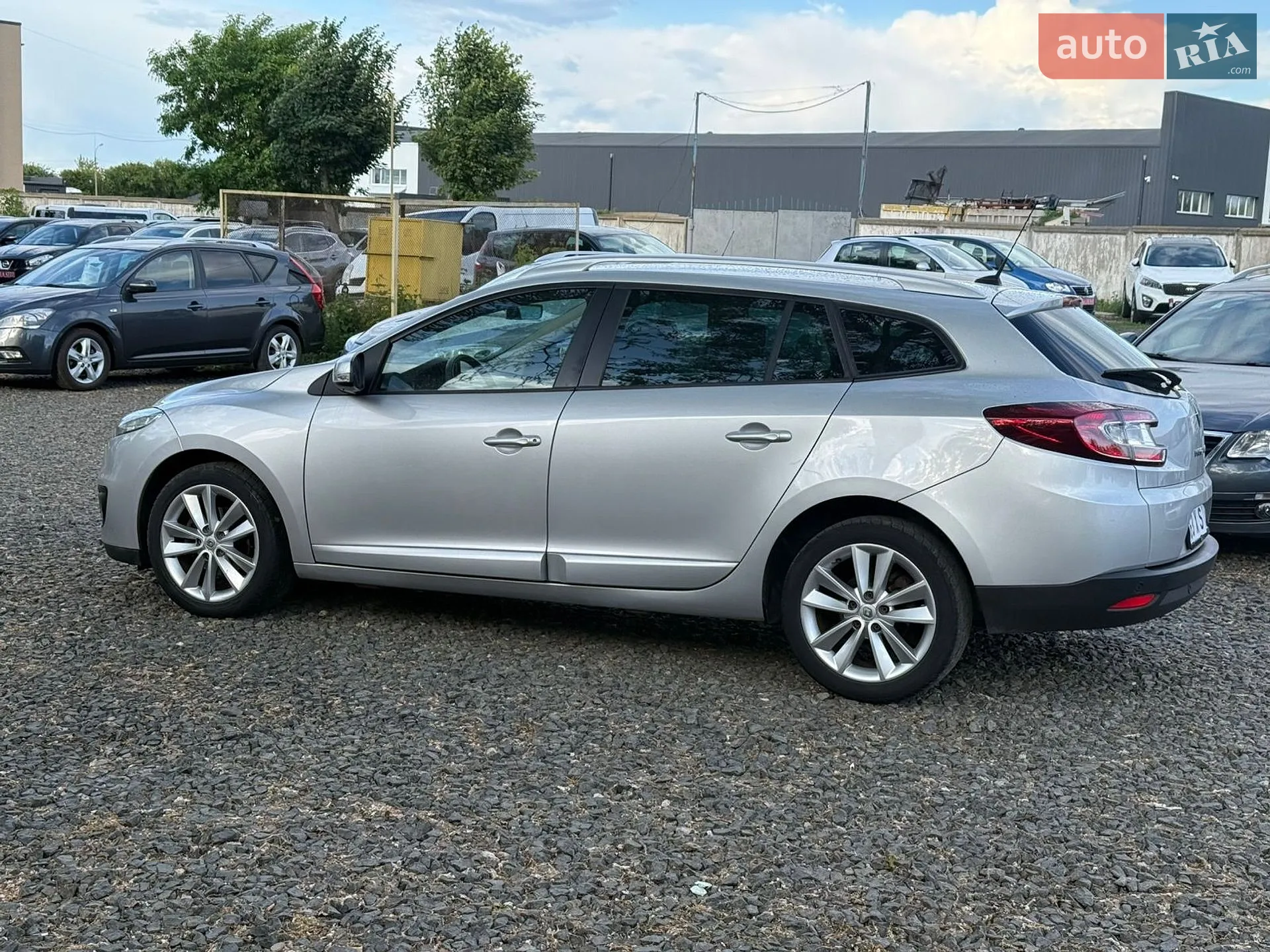 2012 Renault Megane - мініатюра 12