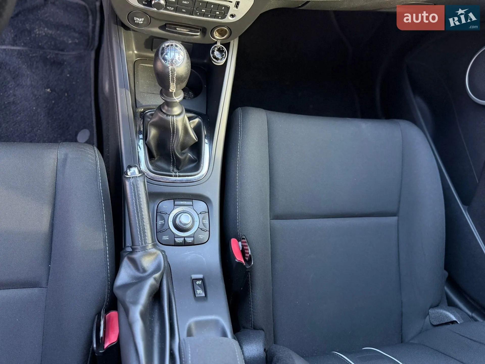 2012 Renault Megane - мініатюра 13