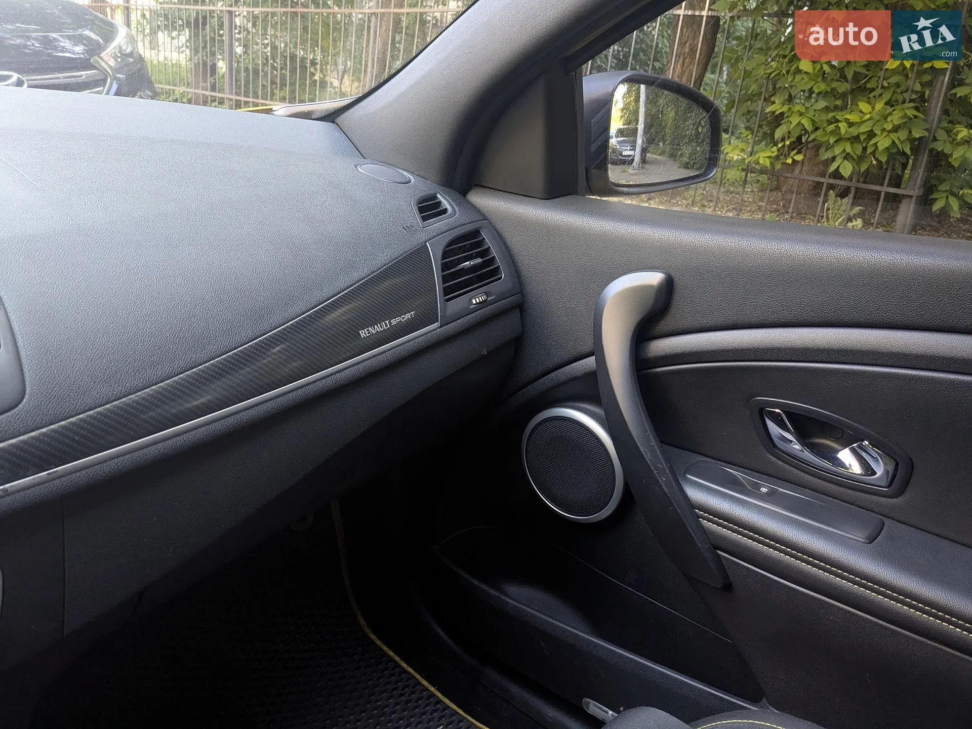 2012 Renault Megane - мініатюра 2