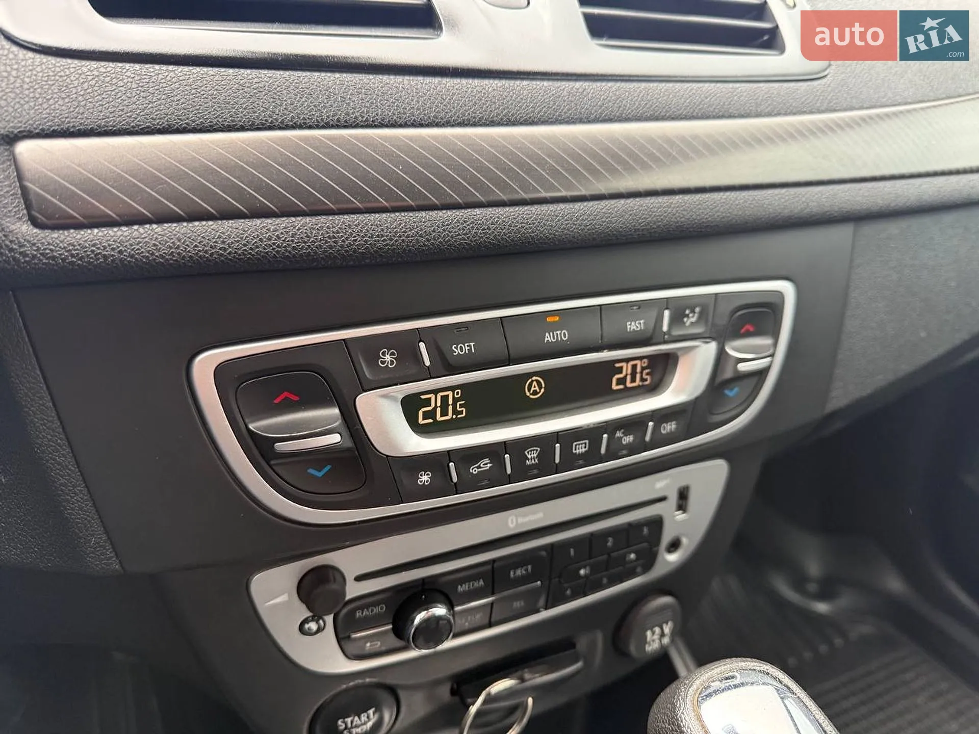 2013 Renault Megane - мініатюра 12