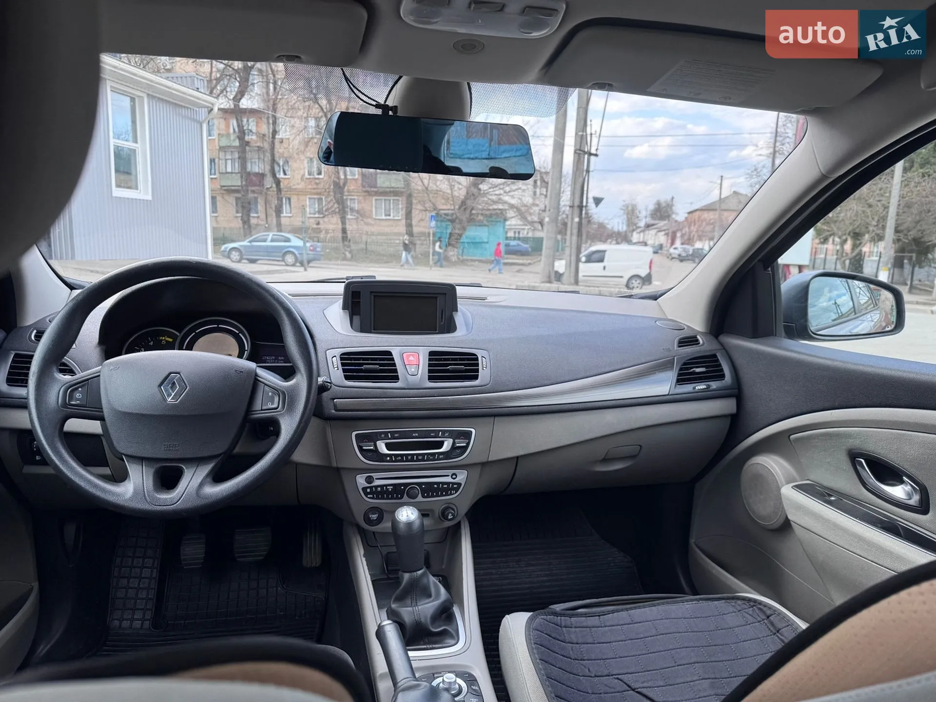 2010 Renault Megane - мініатюра 9