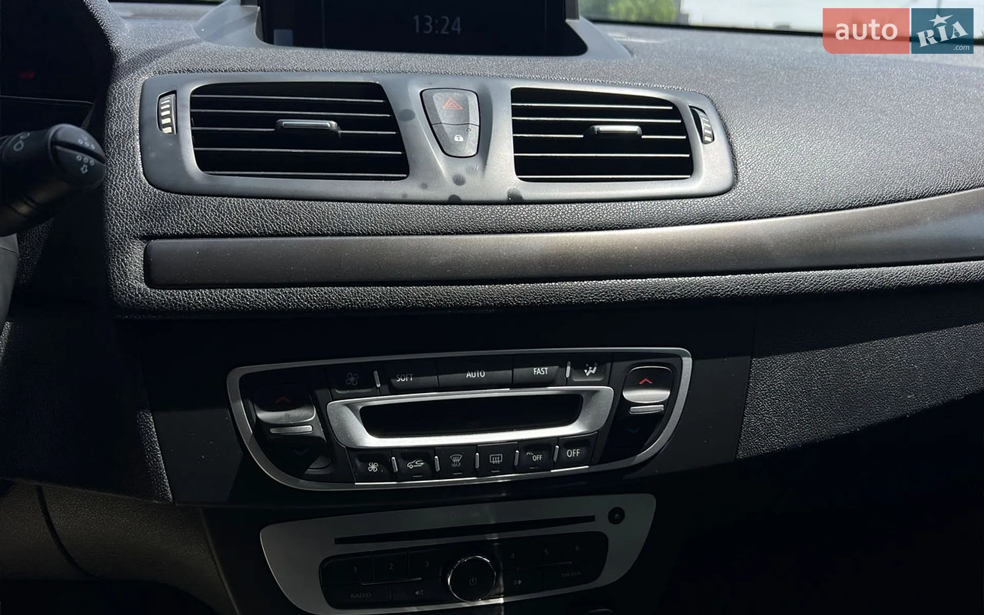 2014 Renault Megane - мініатюра 15