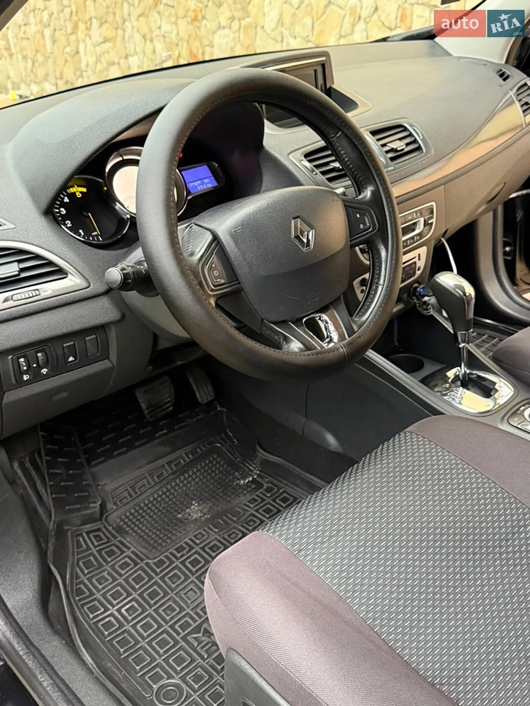 2013 Renault Megane - мініатюра 28