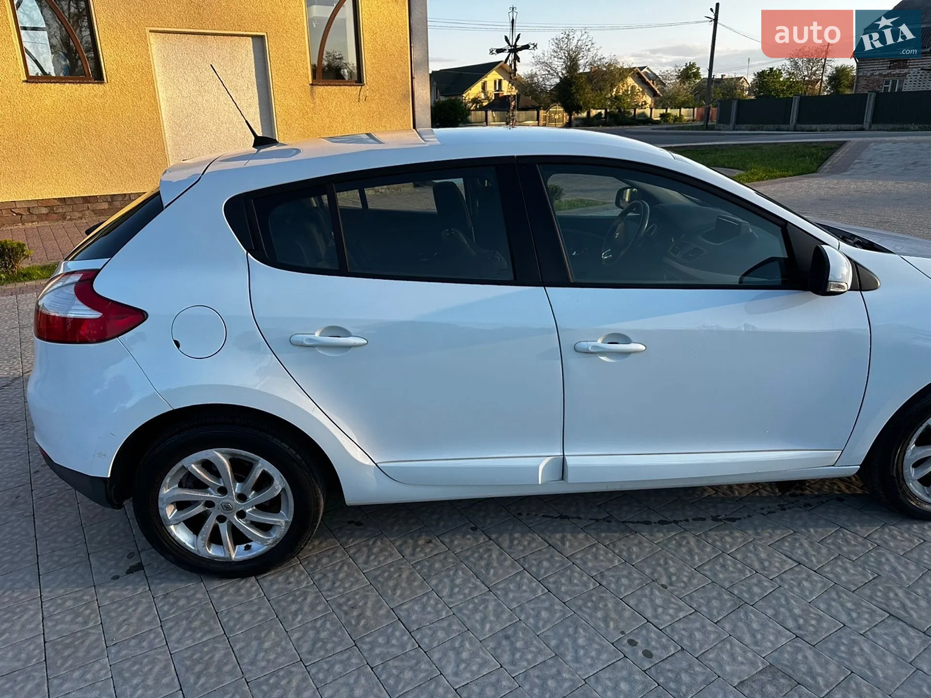 2014 Renault Megane - мініатюра 8