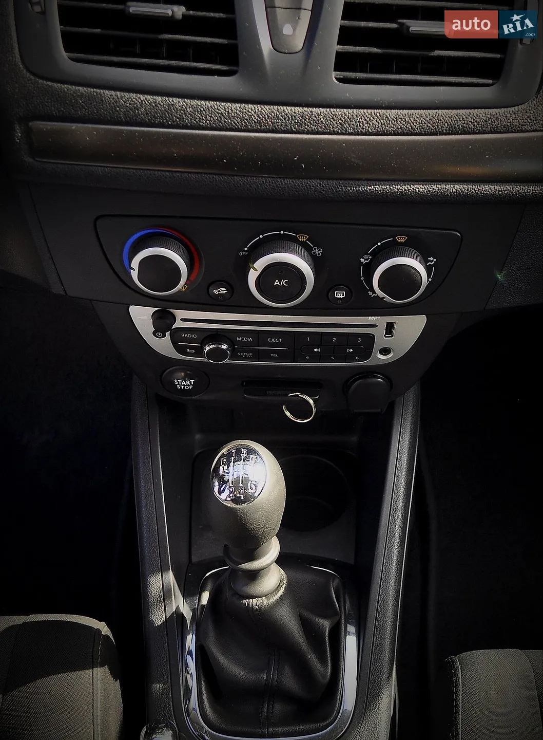 2015 Renault Megane - мініатюра 58