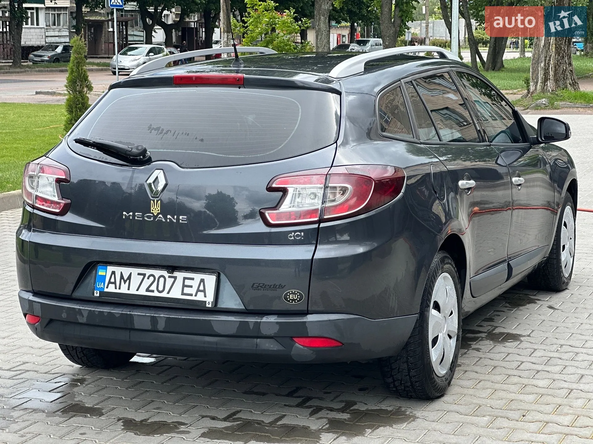 2010 Renault Megane - мініатюра 9